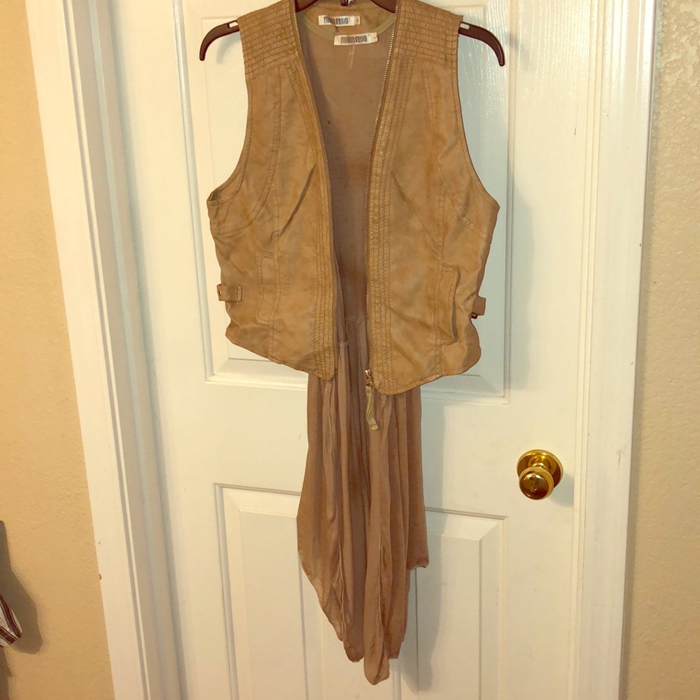 Faux leather vest with a detachable cotton vest